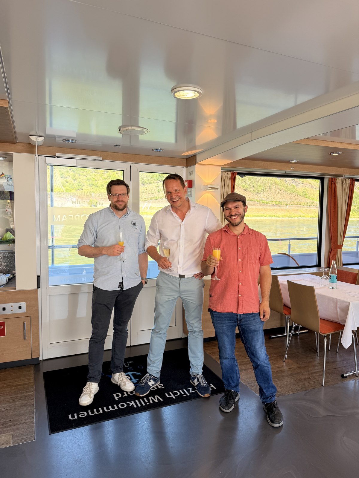 Impression vom Sommerfest 2026 der Plantafood Medical auf dem Rhein.